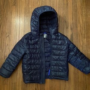 Primary size 4-5 puffer jacket, used in excellent condition